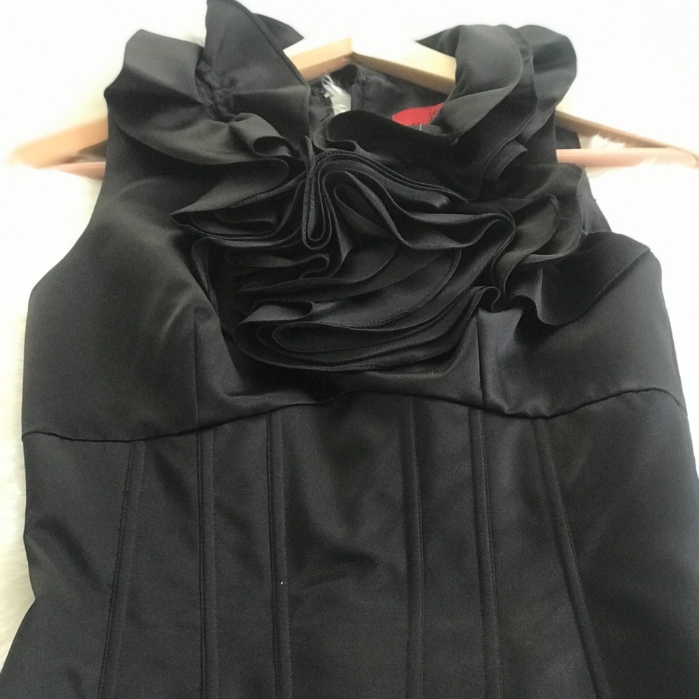 JS Collections structured dressy top